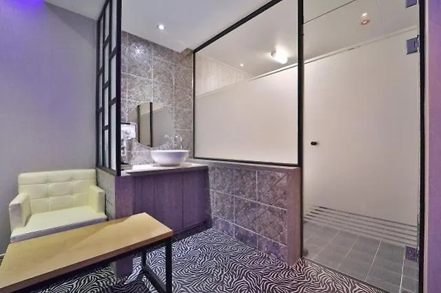Songdo Pinehill Motel *